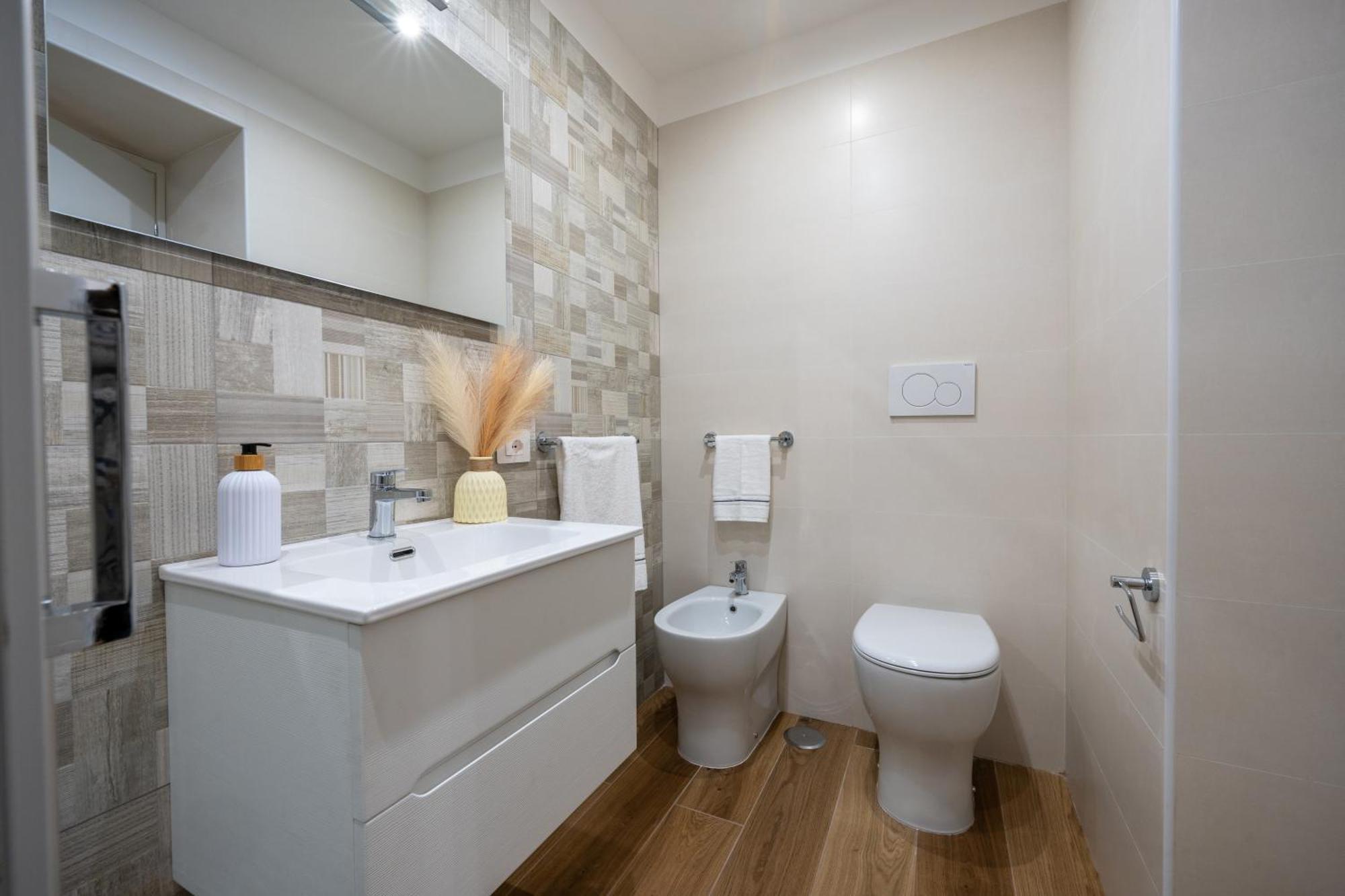 Maraf Rooms Торе Анунциата Екстериор снимка