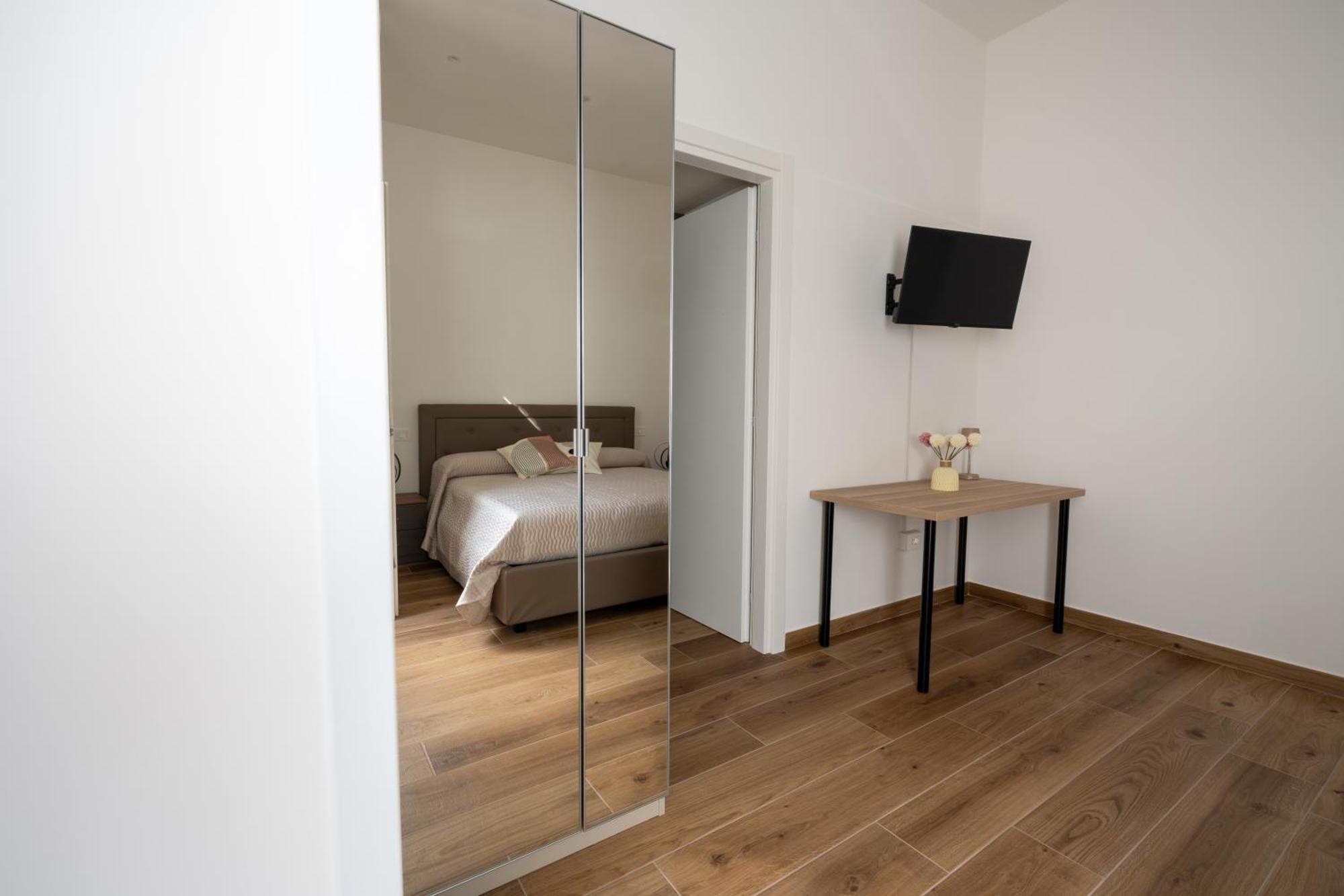 Maraf Rooms Торе Анунциата Екстериор снимка