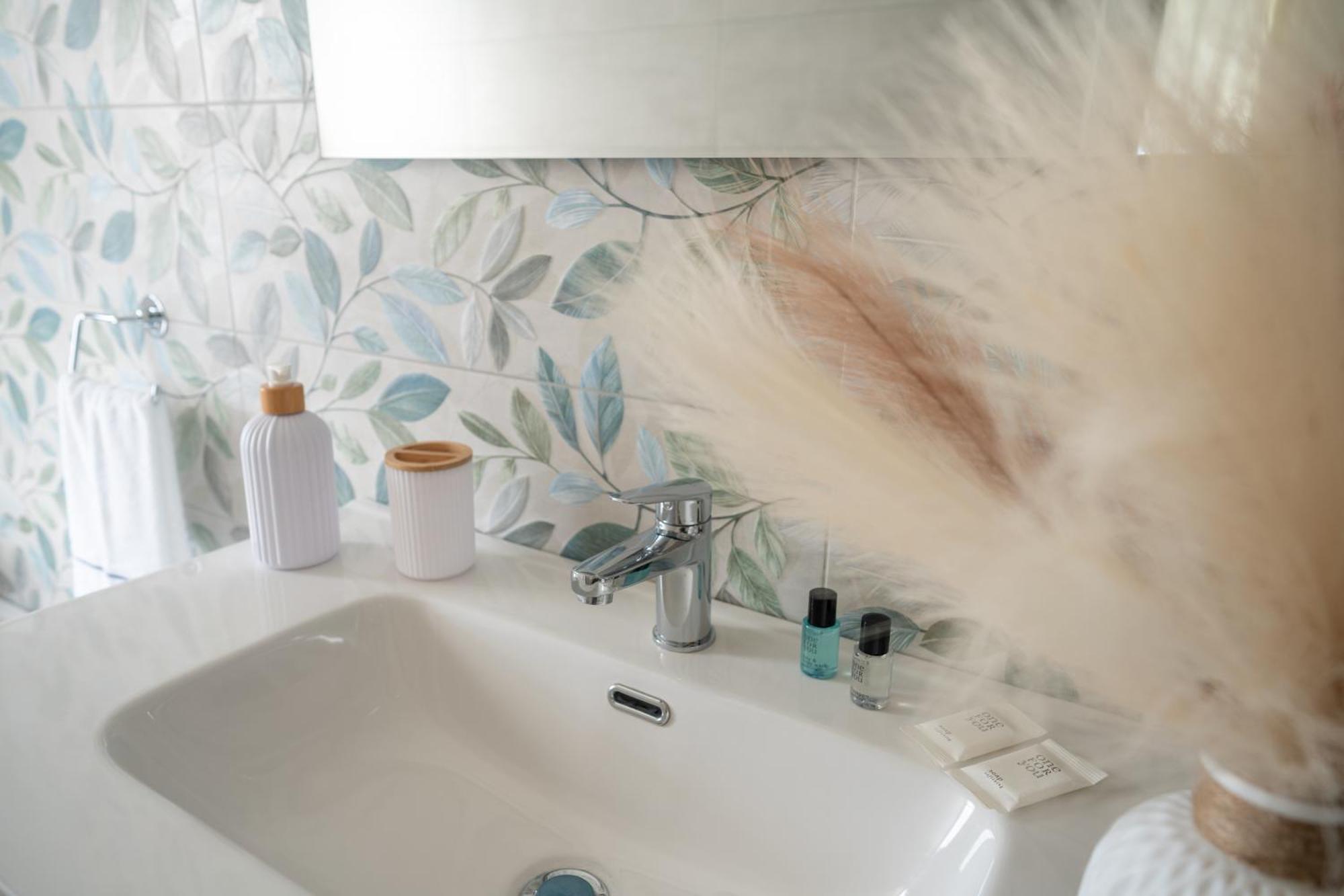 Maraf Rooms Торе Анунциата Екстериор снимка