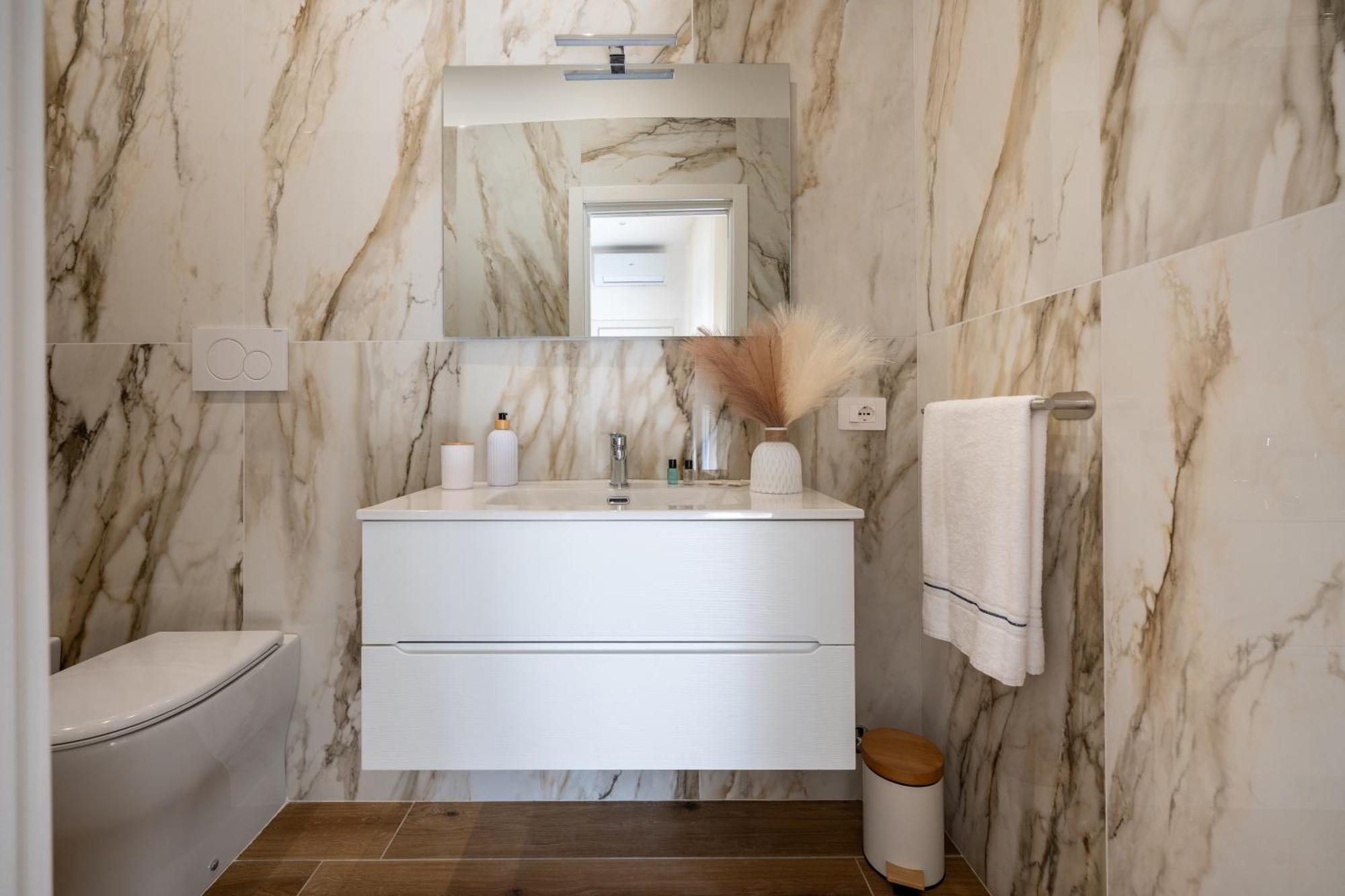 Maraf Rooms Торе Анунциата Екстериор снимка