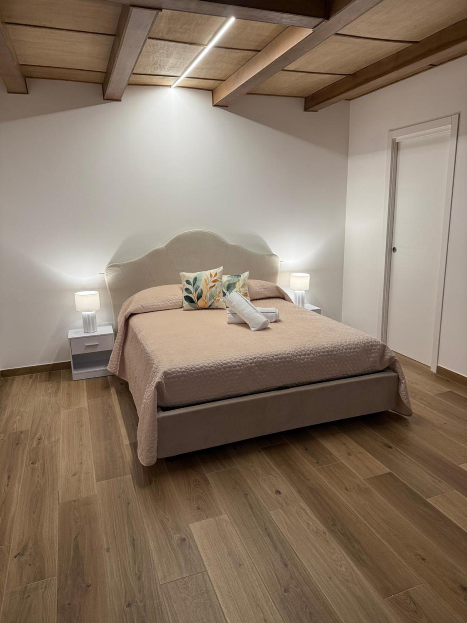Maraf Rooms Торе Анунциата Екстериор снимка
